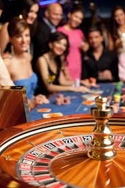 Big Bass Bonanza bonus round with expanding wild symbols and multiplier display on homebet88 link